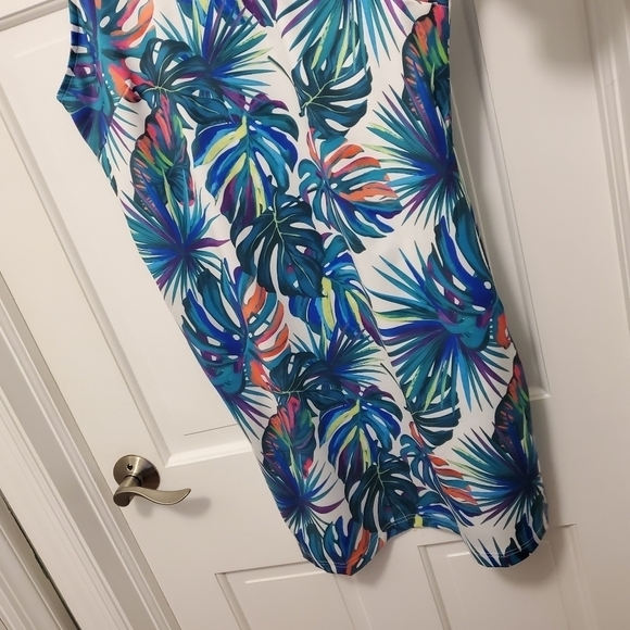 Caribbean Joe Tropical Print Tank Dress Size Medium, Beachwear, Colorful - Picture 9 of 12